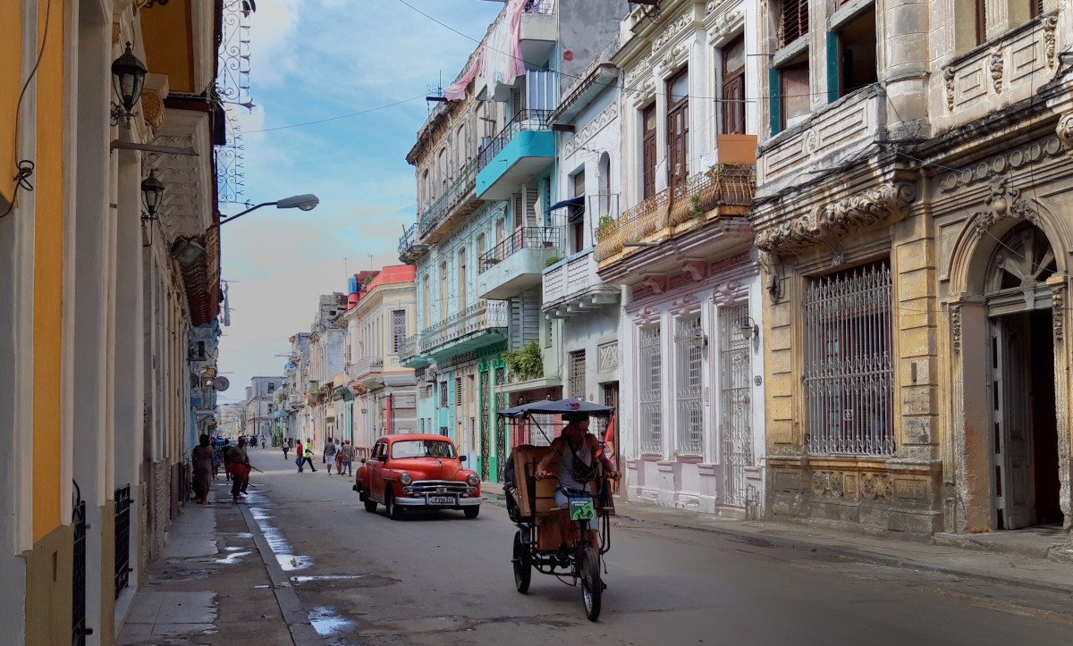 Cuba | Moving Around In Taxi Colectivo
